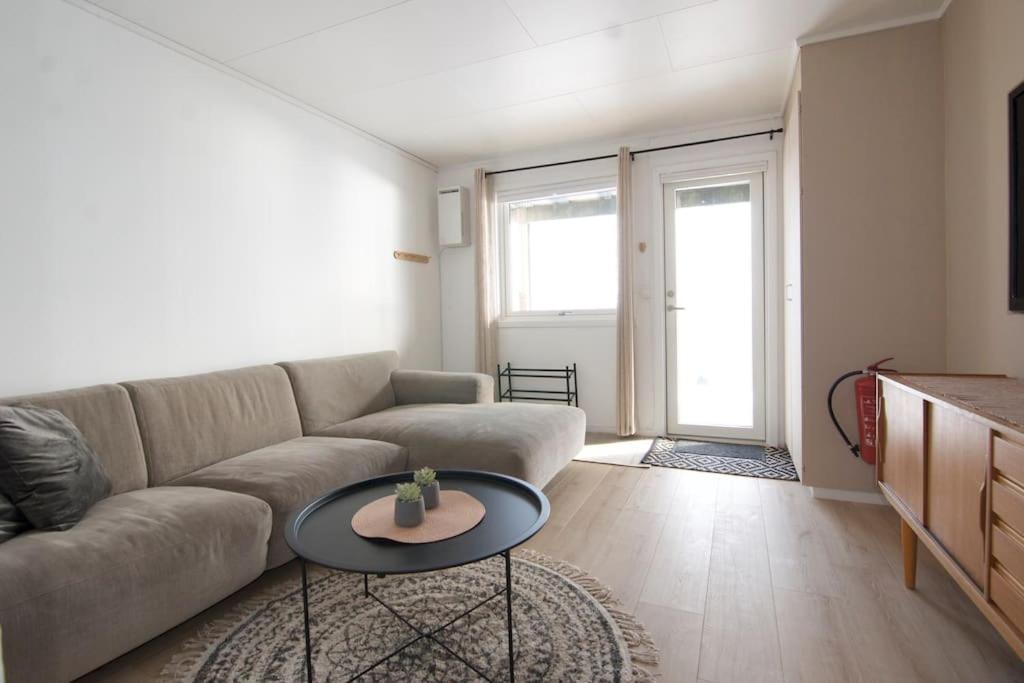 Well-Equipped Apartment With Stunning Views Bodø Esterno foto